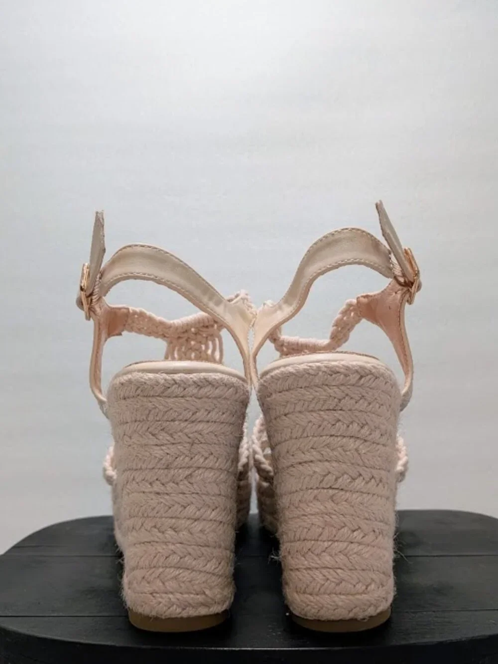 RUSAUISE Cream Macrame Espadrille Wedge Sandals Boho Crochet Platform 8.5 NWOT